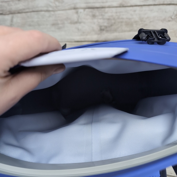 Yeti Hopper M12 Backpack Cooler Ultramarine Violet New With Tags - Picture 11 of 11